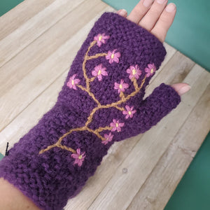 Embroidered Arm Warmer Andes Gifts Purple