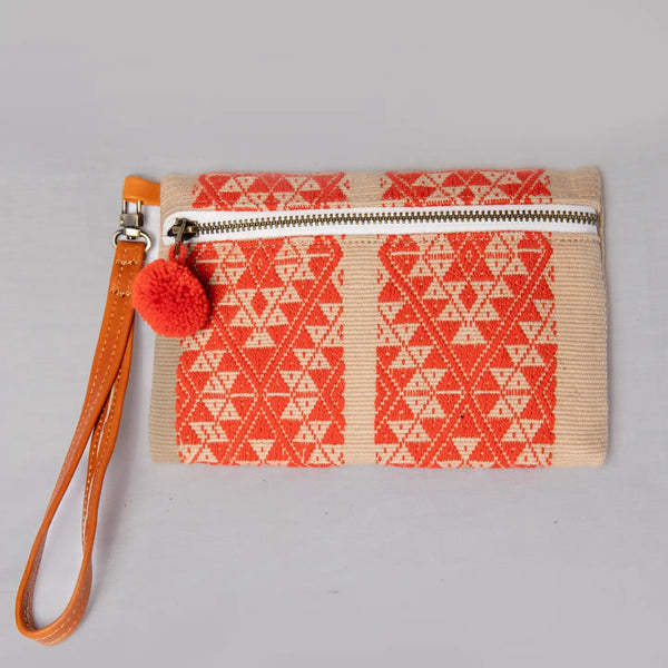 Inti Nawi Wristlet Awamaki Chili
