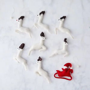 Santa And Reindeer Garland Global Goods Partners