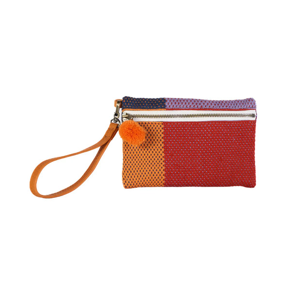 Inti Nawi Wristlet Awamaki Brick