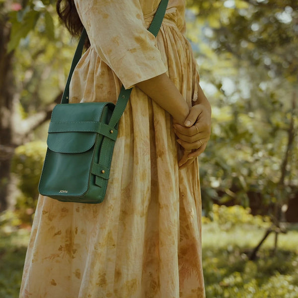 Boxy Crossbody Bag Camel Joyn   