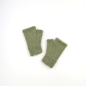 Kunu Wrist Warmer Andes Gifts Green