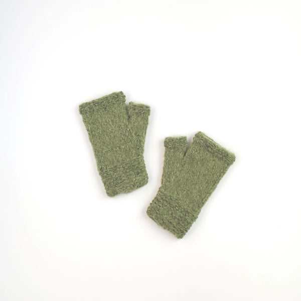 Kunu Wrist Warmer Andes Gifts Green