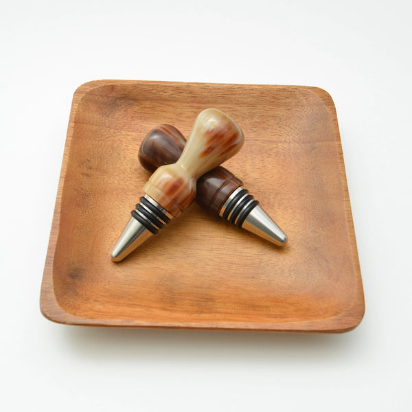Horn Chapeau Wine Stopper Maadili