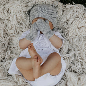 Muku Mittens Sky 0-6 Awamaki