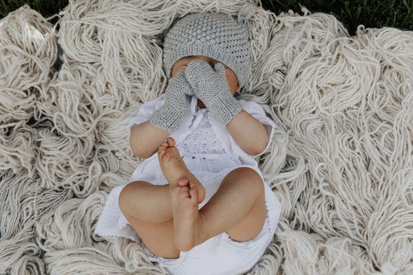 Muku Mittens Sky 0-6 Awamaki