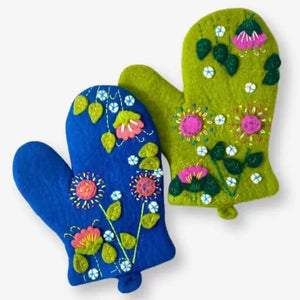 Embroidered Felt Ovenmitt Ganesh Himal Trading