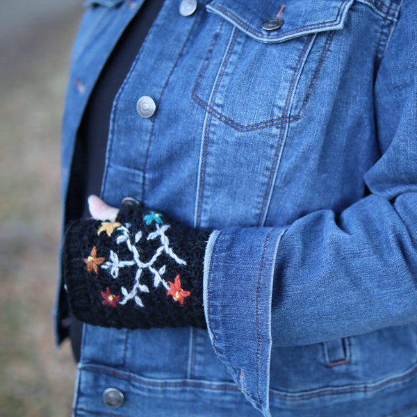 Flora Wrist Warmer