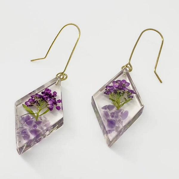 Flower And Stone Earring Belart