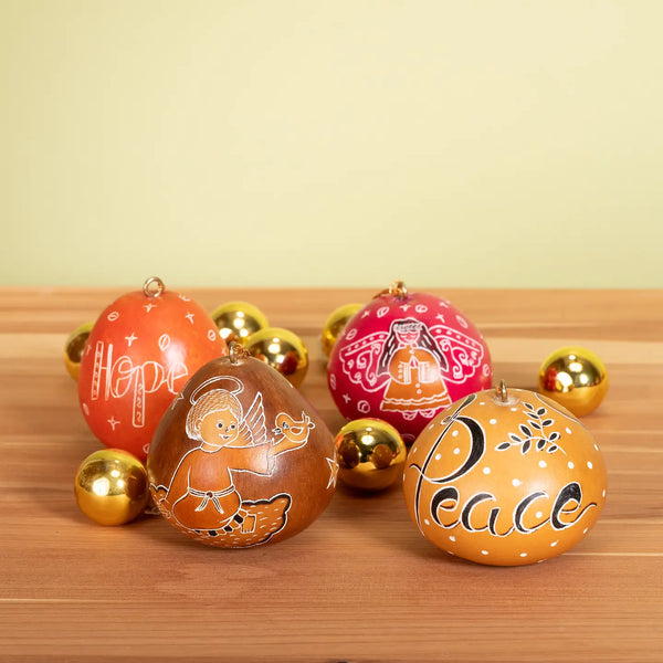 Holy Christmas Mini Gourd Lucuma