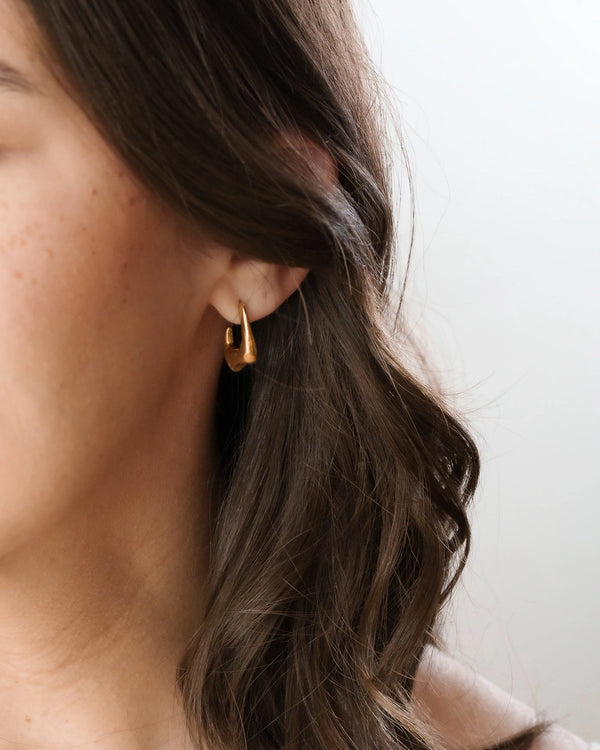 Rift Gold Hoop Earring Yewo